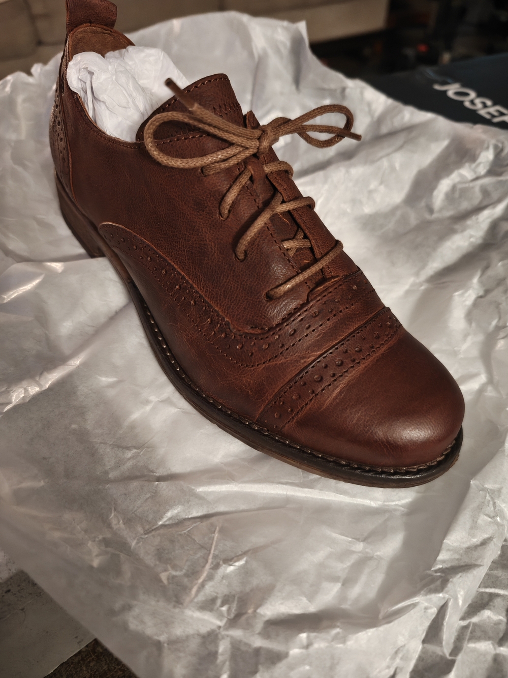 Josef Seibel Brown Leather Wingtip Lace-Up Loafer